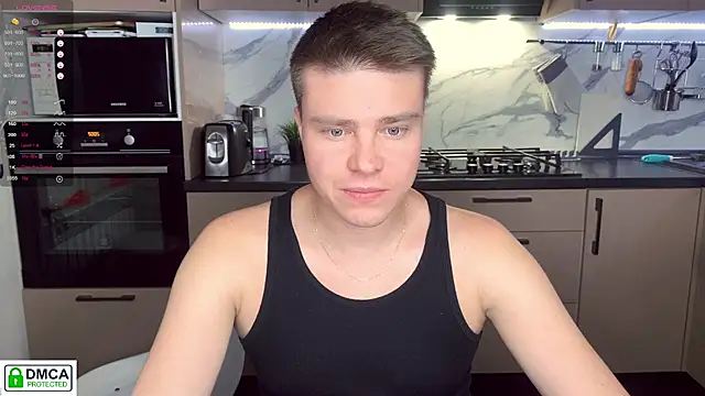 Snapshot of holy_eggs_02 chatting on 10.13.25 holy eggs 02 online show from 10.13.25