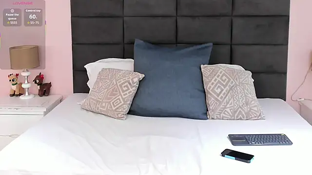 Snapshot of Abby-campbel chatting on 01.08.26 Abby-campbel online show from 01.08.26