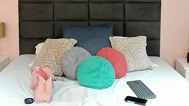 Snapshot of Abby-campbel chatting on 02.12.26 Abby-campbel online show from 02.12.26