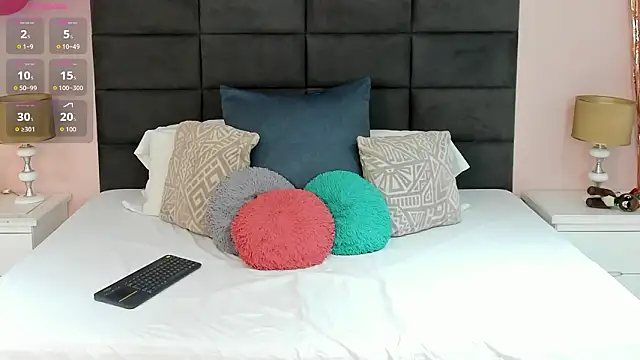 Snapshot of Abby-campbel chatting on 02.13.26 Abby-campbel online show from 02.13.26