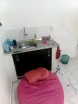 Snapshot of flavinhasensual chatting on 11.19.25 flavinhasensual online show from 11.19.25