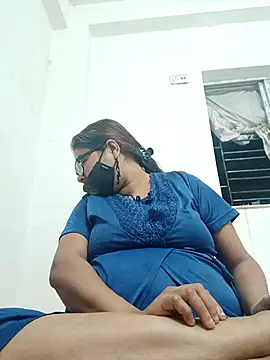 Elie couple143 online show from 11.11.25