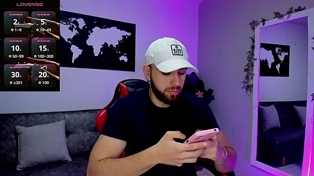 Maximo Wolff online show from 12.05.25