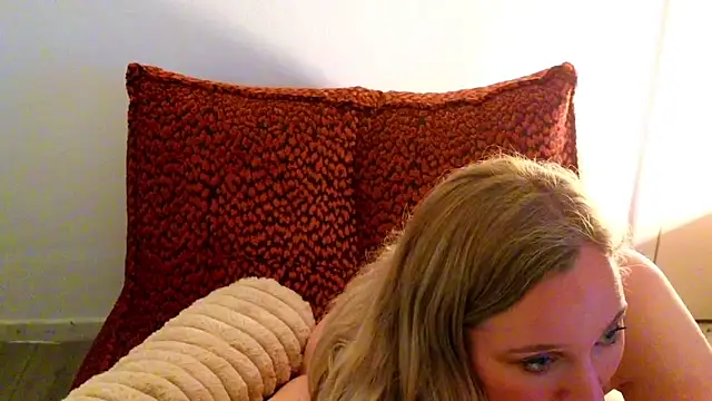 Stellapower online show from 10.16.25