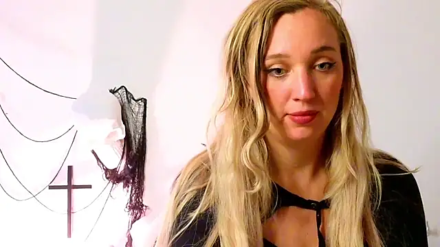 Stellapower online show from 10.26.25