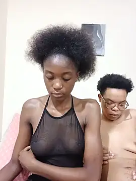 Snapshot of Miss-Hennessy chatting on 05.24.26 Miss-Hennessy online show from 05.24.26