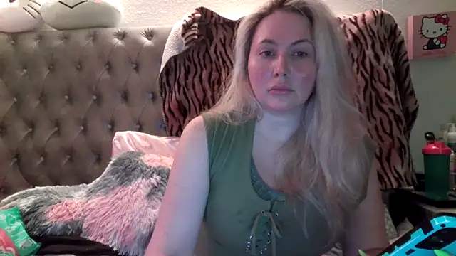 BigBoobsBlair online show from 10.04.25