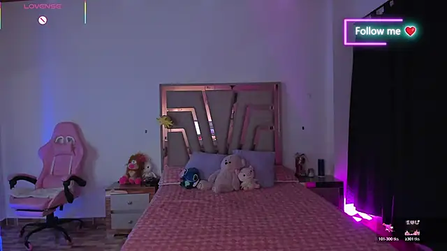 lunaarose online show from 02.24.26