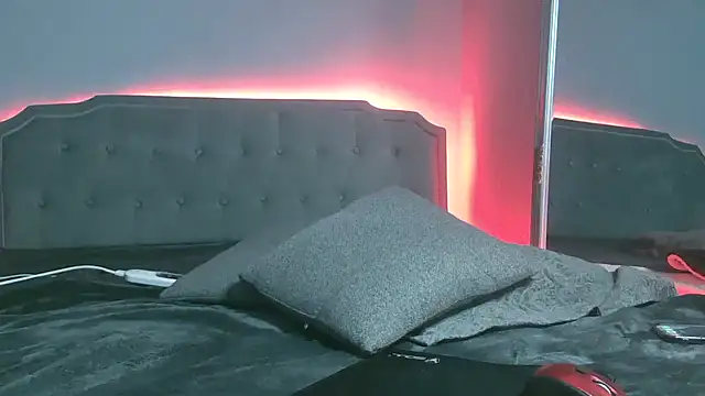 Snapshot of Bunnyela1 chatting on 02.08.26 Bunnyela1 online show from 02.08.26