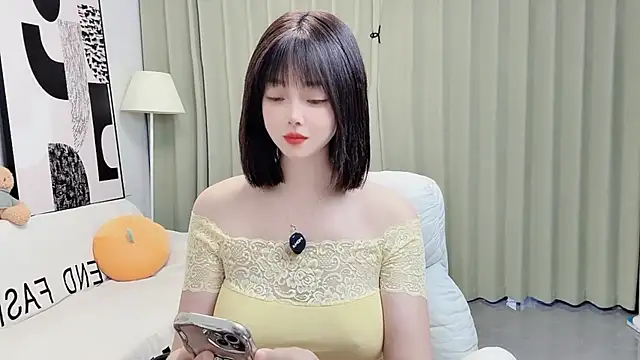 uikyy1 online show from 12.03.25