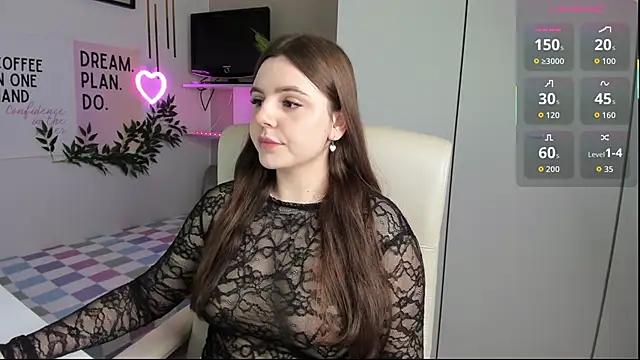 LiaWoow online show from 10.11.25