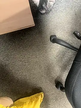 HiddenHoneyLDN online show from 10.23.25