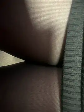 HiddenHoneyLDN online show from 12.03.25