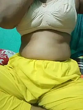Snapshot of Maria_Mahi chatting on 05.15.26 Maria Mahi online show from 05.15.26
