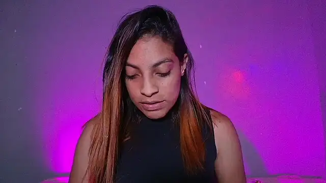 m rosee online show from 04.20.26