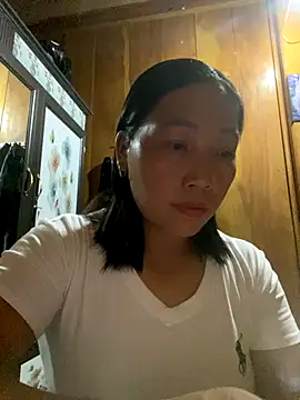 Snapshot of Lai005 chatting on 09.11.25 Lai005 online show from 09.11.25