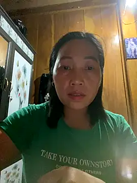 Snapshot of Lai005 chatting on 09.12.25 Lai005 online show from 09.12.25