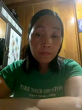 Snapshot of Lai005 chatting on 09.19.25 Lai005 online show from 09.19.25