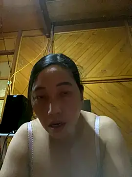 Snapshot of Lai005 chatting on 09.26.25 Lai005 online show from 09.26.25