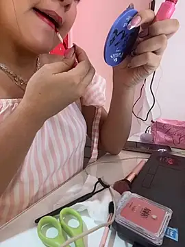 LunaBlaze-21 online show from 09.17.25