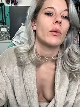 TheRealJessyLey online show from 05.22.26