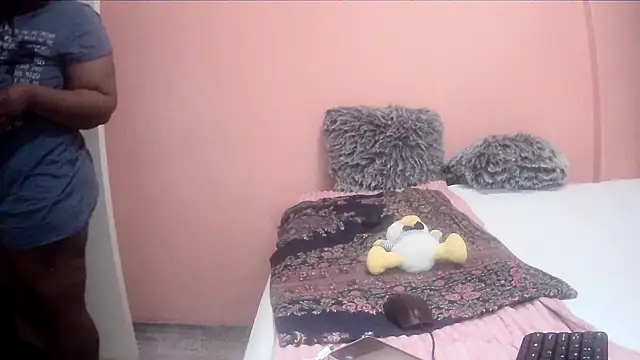 HUGEASSXXXXX online show from 09.10.25