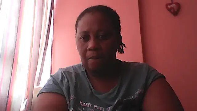 HUGEASSXXXXX online show from 10.07.25