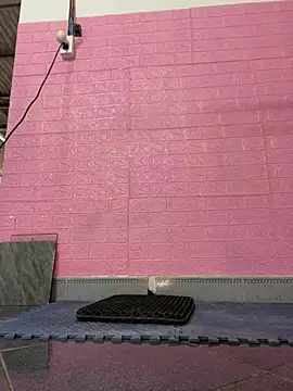 Rose 194 online show from 01.19.26