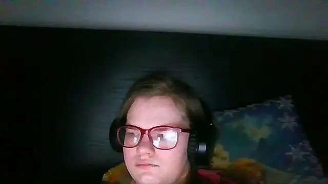 Moonolighta online show from 12.22.25