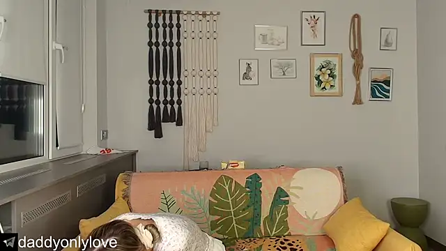 daddyonlyloveme online show from 10.21.25