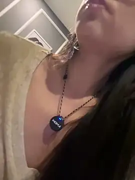 jiajia L online show from 05.22.26