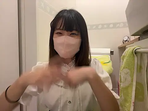 Snapshot of sora_033 chatting on 09.08.25 sora 033 online show from 09.08.25