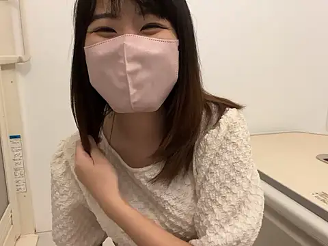 Snapshot of sora_033 chatting on 09.20.25 sora 033 online show from 09.20.25