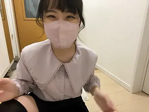 Snapshot of sora_033 chatting on 10.29.25 sora 033 online show from 10.29.25