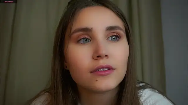 EthalFlowers online show from 12.03.25