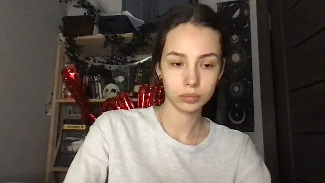 Snapshot of Yuna5343 chatting on 02.16.26 Yuna5343 online show from 02.16.26