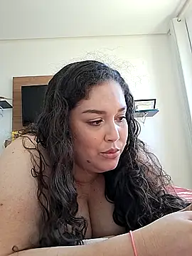 Snapshot of valkiriabbw chatting on 04.01.26 valkiriabbw online show from 04.01.26