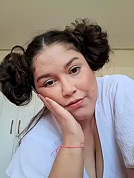 Snapshot of valkiriabbw chatting on 04.14.26 valkiriabbw online show from 04.14.26