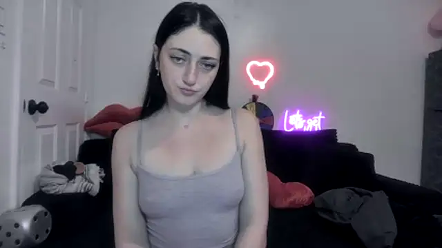 Snapshot of torithequeen chatting on 02.21.26 torithequeen online show from 02.21.26