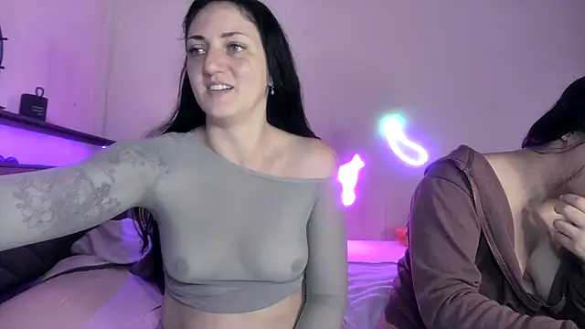 Snapshot of torithequeen chatting on 04.08.26 torithequeen online show from 04.08.26