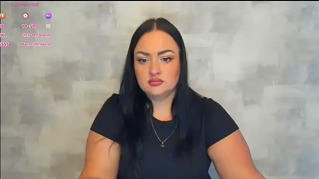 Snapshot of AliTemptress chatting on 09.09.25 AliTemptress online show from 09.09.25