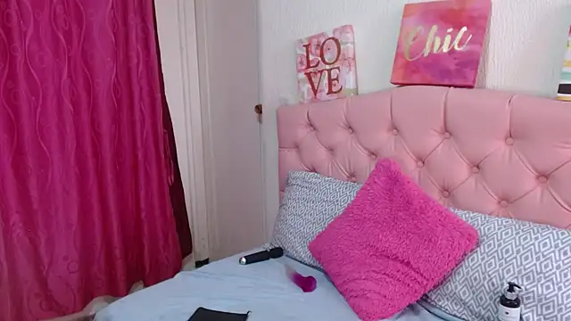 Emma-Flowers online show from 10.08.25