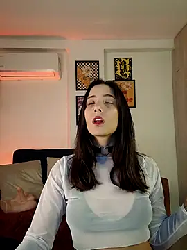 mishelkrave  online show from 10.18.25