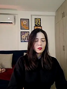 mishelkrave  online show from 10.19.25