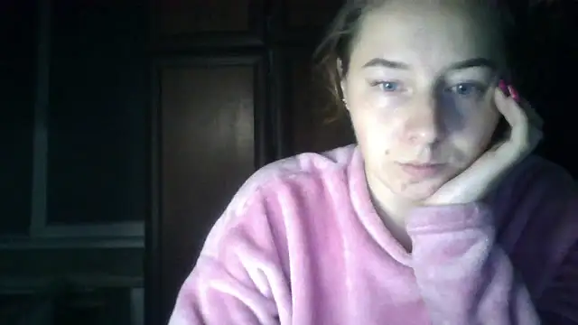 Snapshot of Kitten36 chatting on 10.13.25 Kitten36 online show from 10.13.25