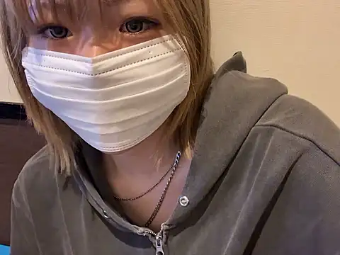 Snapshot of kabikabi_makaron chatting on 06.08.26 kabikabi makaron online show from 06.08.26