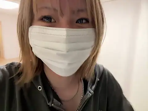 Snapshot of kabikabi_makaron chatting on 06.11.26 kabikabi makaron online show from 06.11.26