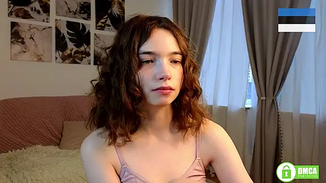 Evi Brook online show from 11.03.25