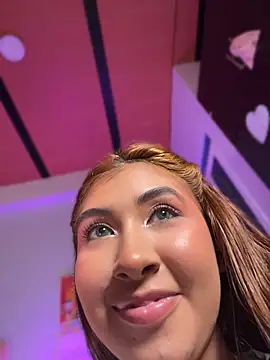 emilysofiia online show from 04.16.26