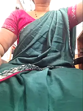 Snapshot of indianhotwife639 chatting on 05.07.26 indianhotwife639 online show from 05.07.26
